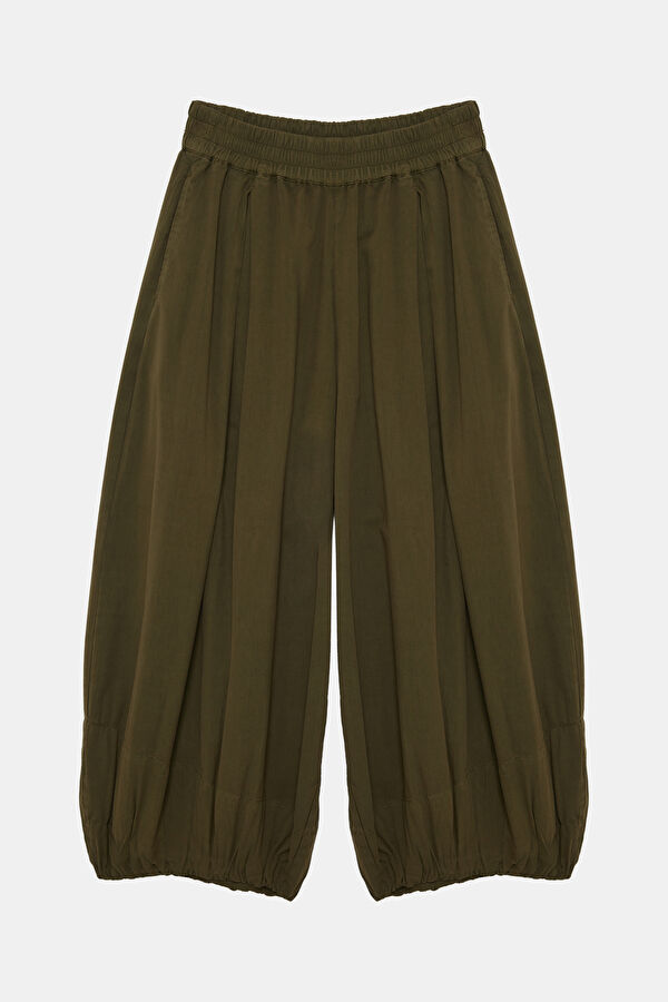 Relax Fit Khaki Skinny Leg Women's Pants