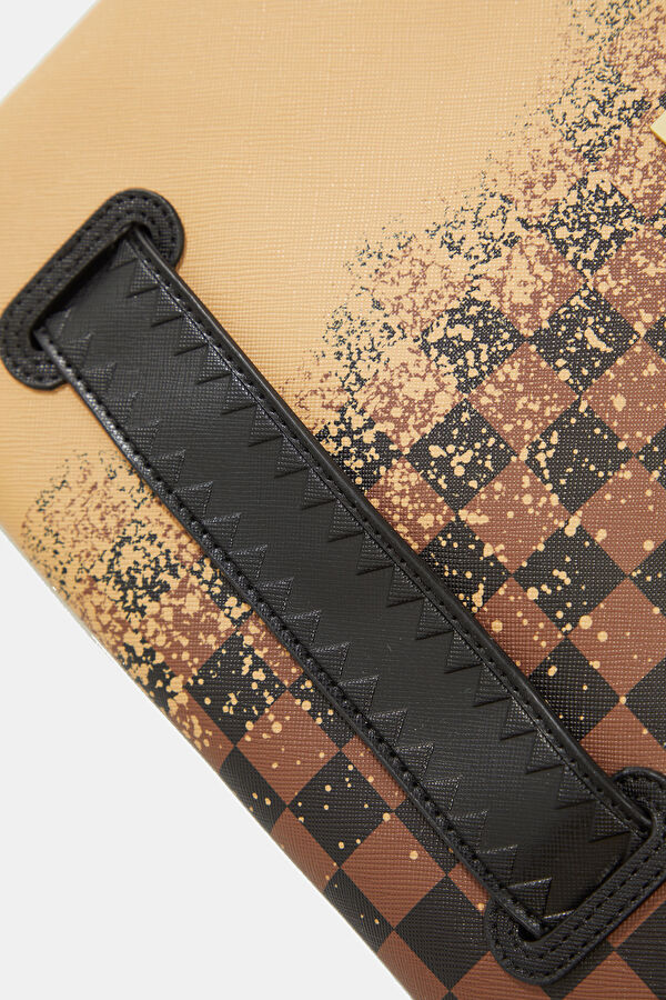 Henny Spritz Crossover Clutch 6