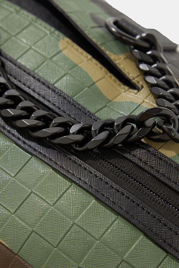 Woodland Camo Check Chain Duffle Multicolored Bag 5