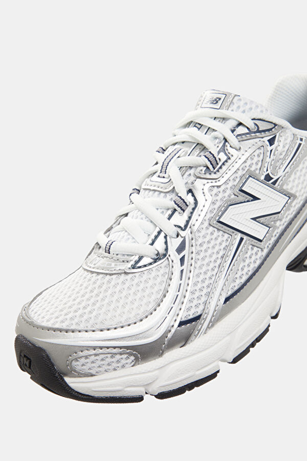 740 White Men's Sneakers 5