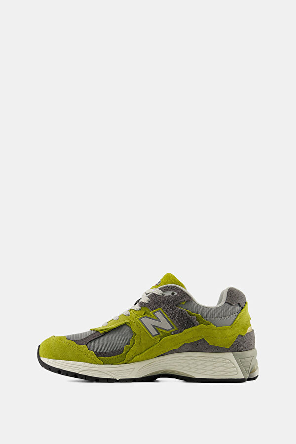 2002 Green Women's Sneakers 2