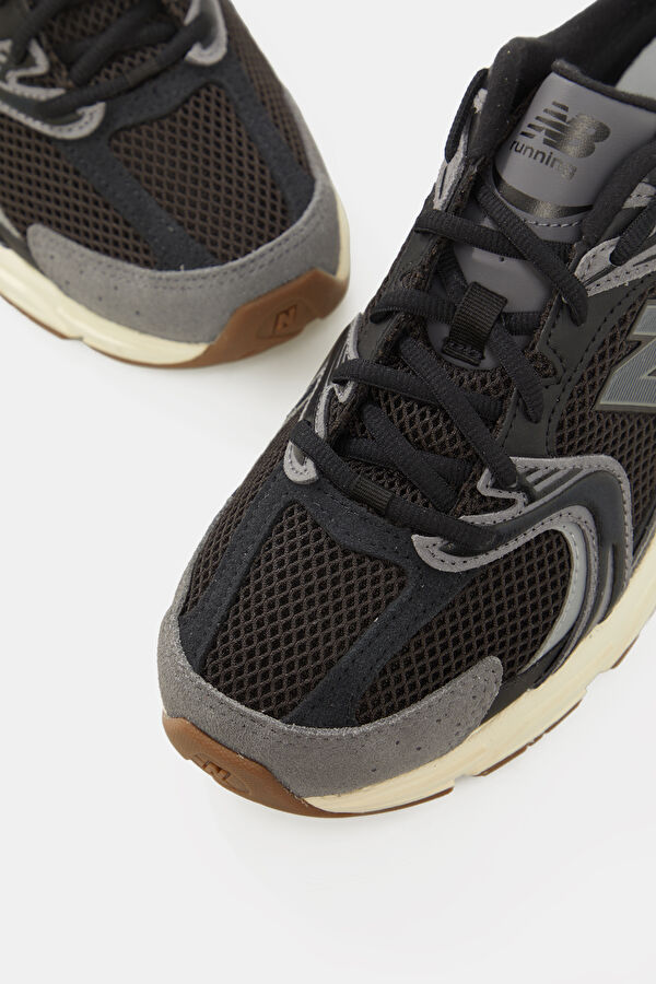 530 Black Men's Sneakers 4