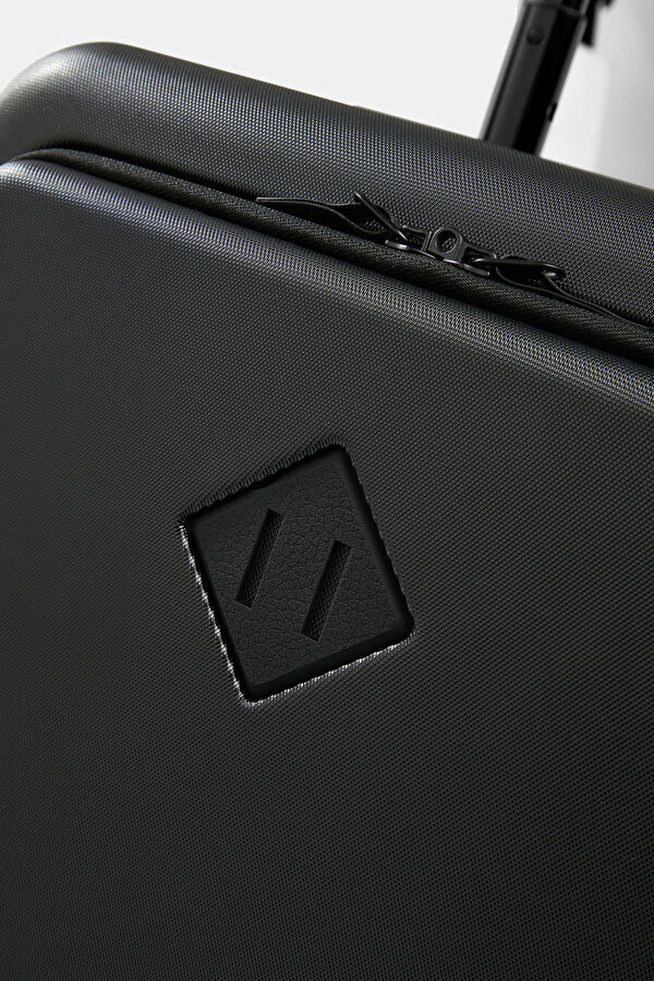Heritage Hardshell Pro Large Black Suitcase 6