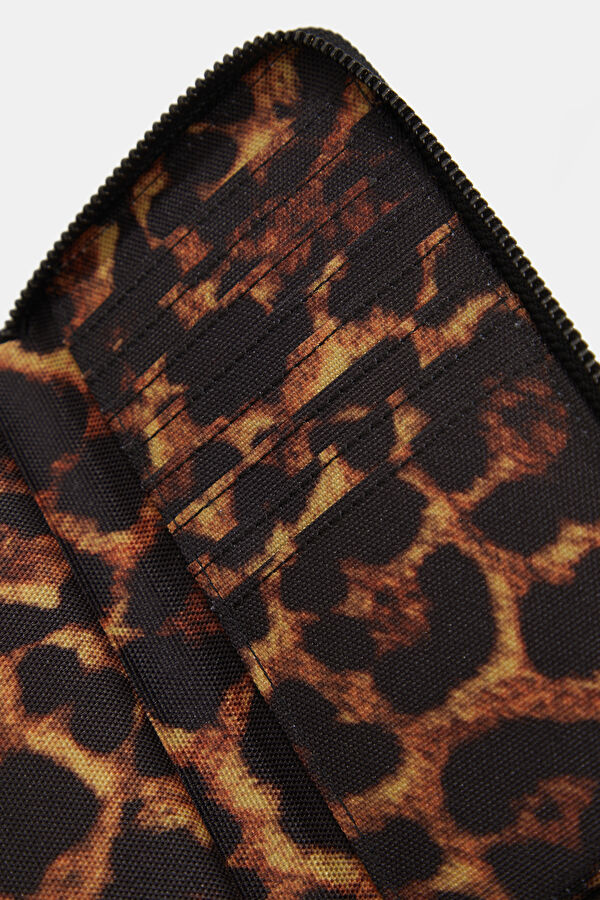 Thomas Brown Wallet 6