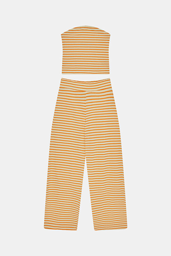 Cream Women's Suit 5