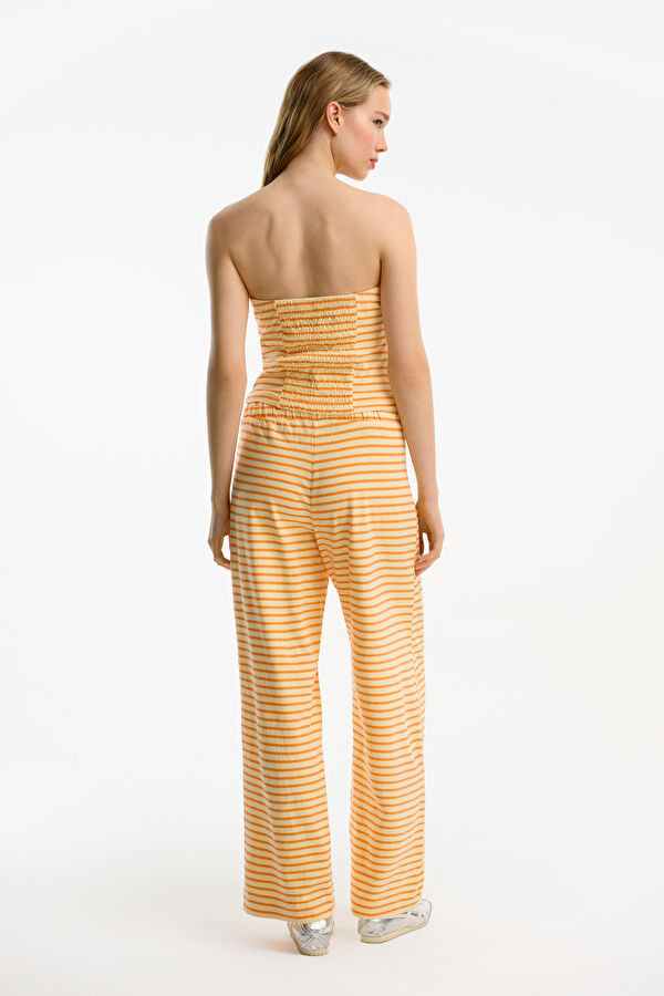 Cream Women's Suit 2