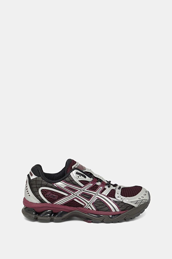 Gel-Nimbus 10.1 Siyah Kadın Spor Ayakkabı