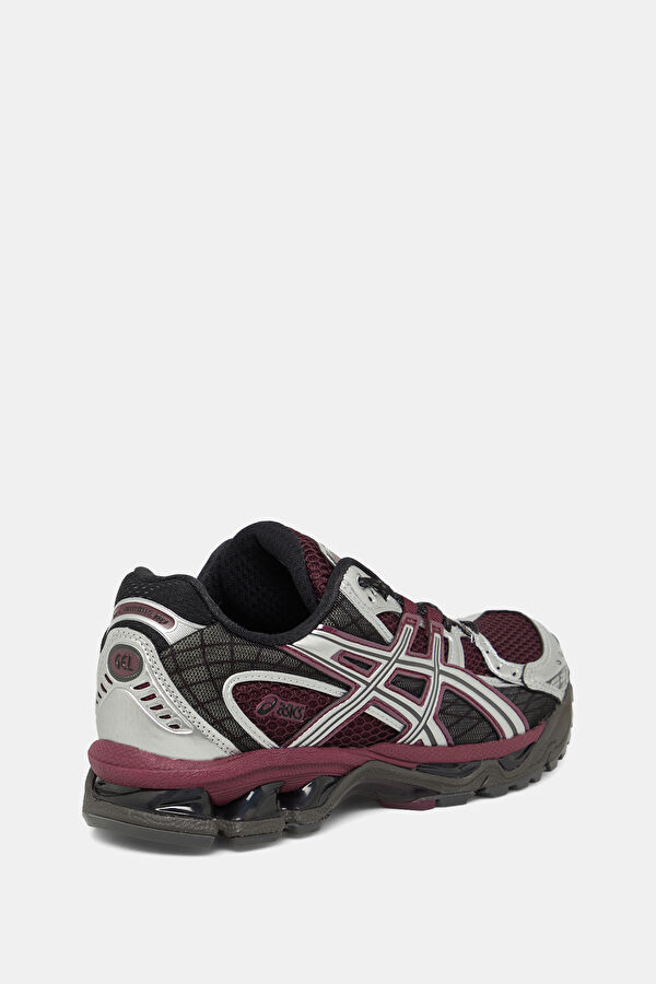 Gel-Nimbus 10.1 Siyah Kadın Spor Ayakkabı 3