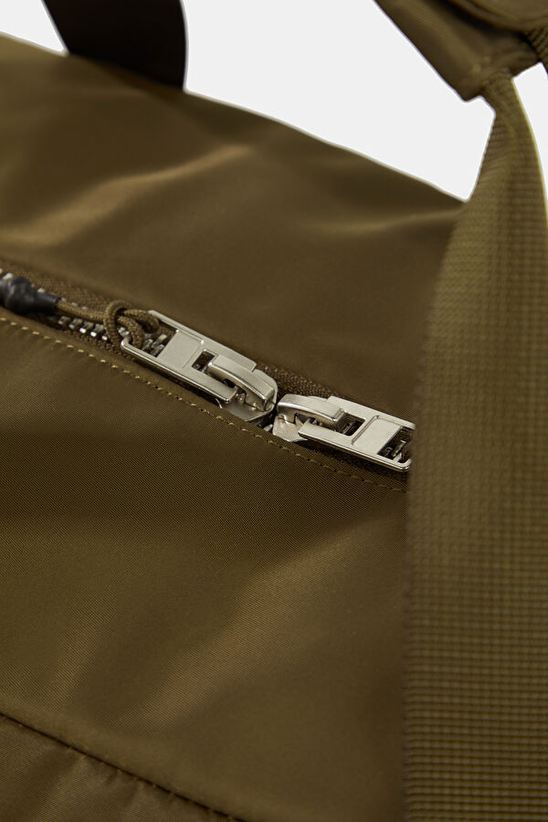 Weekend Khaki Bag 6