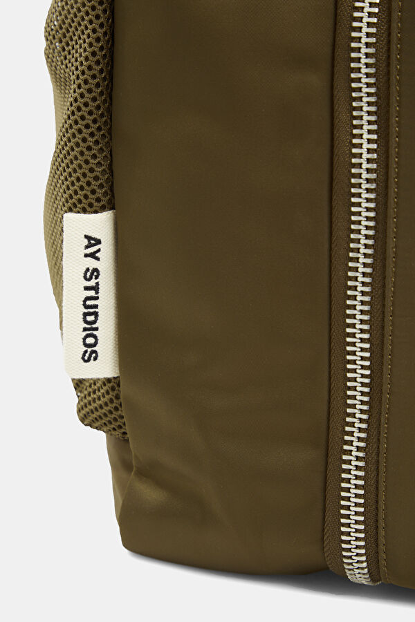 Weekend Khaki Bag 7