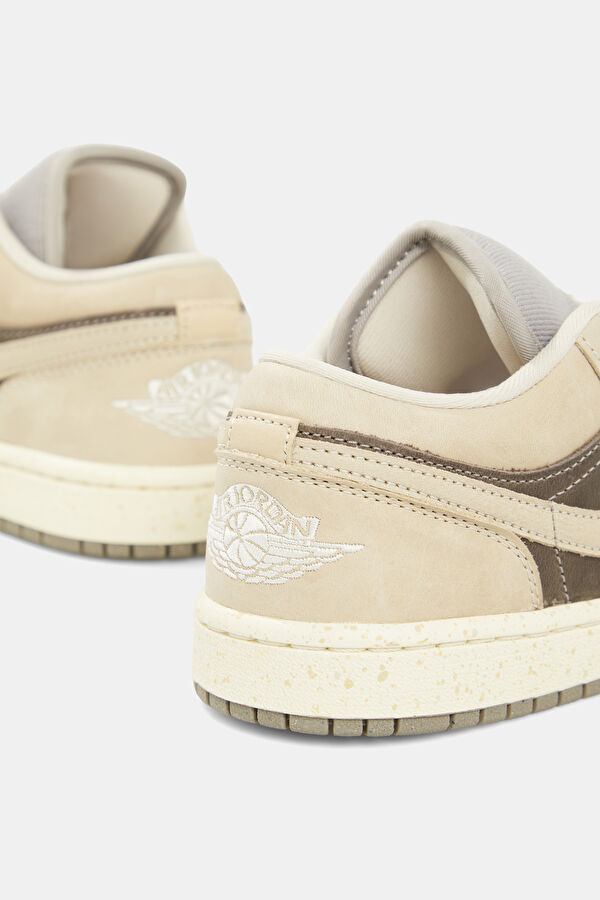 Air Jordan 1 Low SE Koyu Bej Kadın Spor Ayakkabı 5