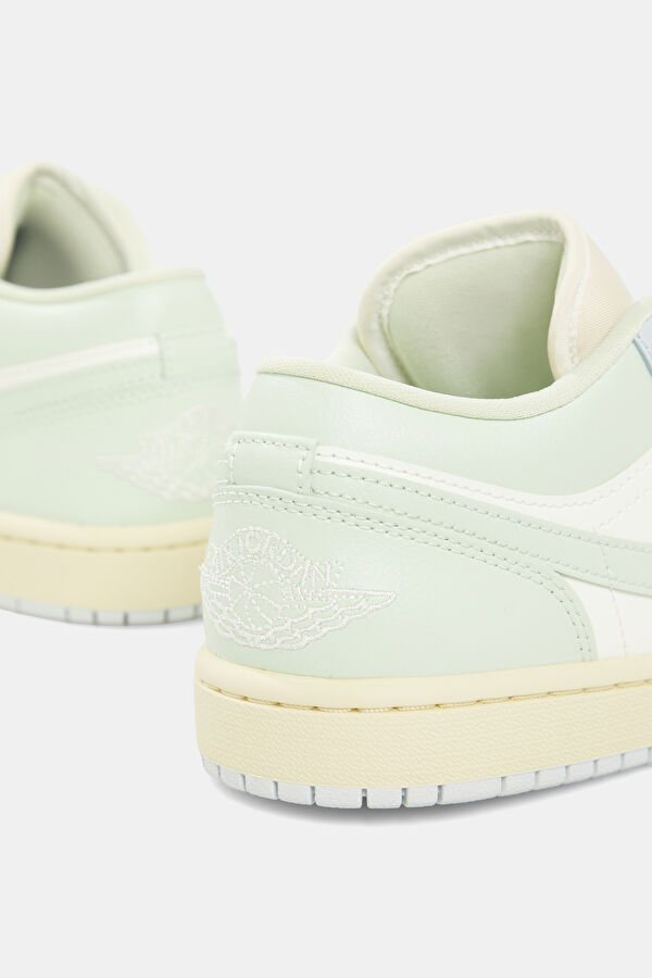 Air Jordan 1 Low Açık Mavi Kadın Spor Ayakkabı 5
