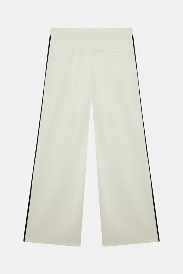 White and Black Loose Fit Women's Pants 2