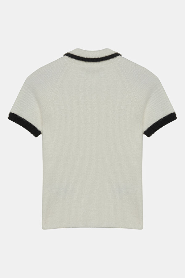 Beyaz Kadın T-Shirt 2