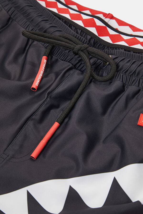 Men's Swimsuit with Black Pattern and Elastic Waistband 3