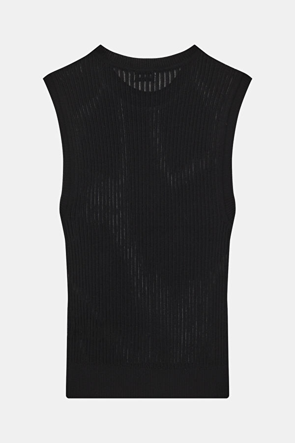 Black Sleeveless Women's Blouse 2