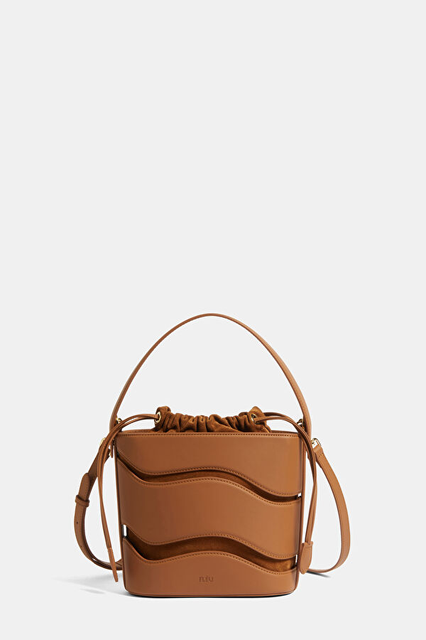 Rhèa Tan Leather Bag