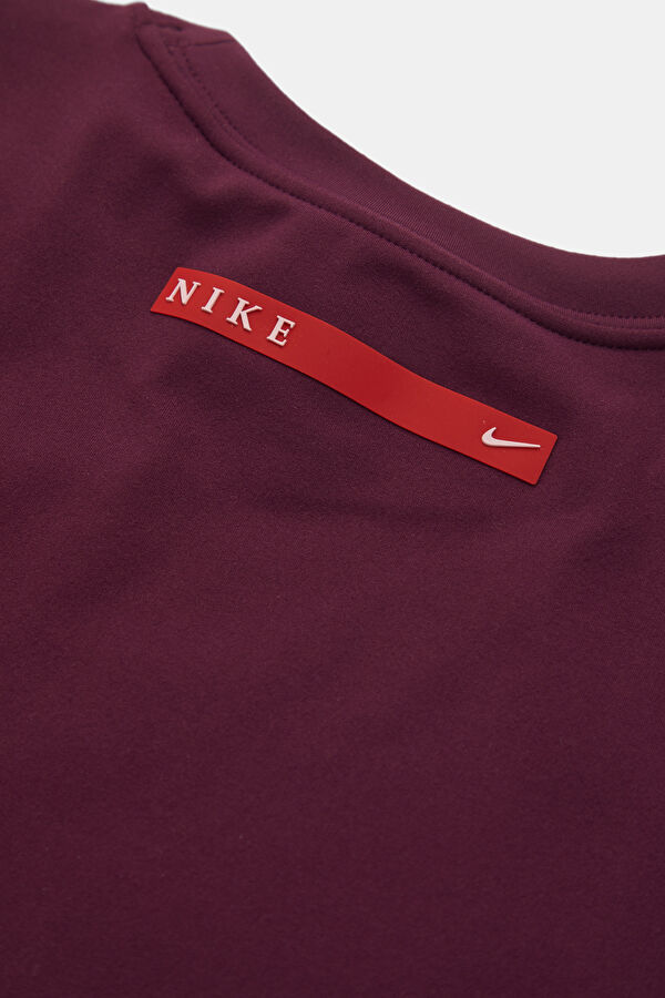 Bordo Bisiklet Yaka Kadın T-Shirt 5