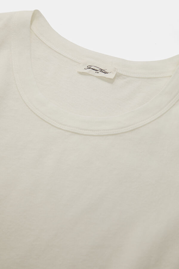 Beyaz Bisiklet Yaka Kadın T-Shirt 3