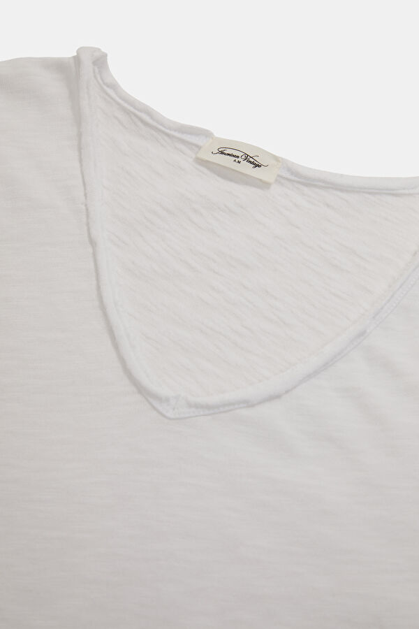 White V-Neck Women's T-Shirt 3