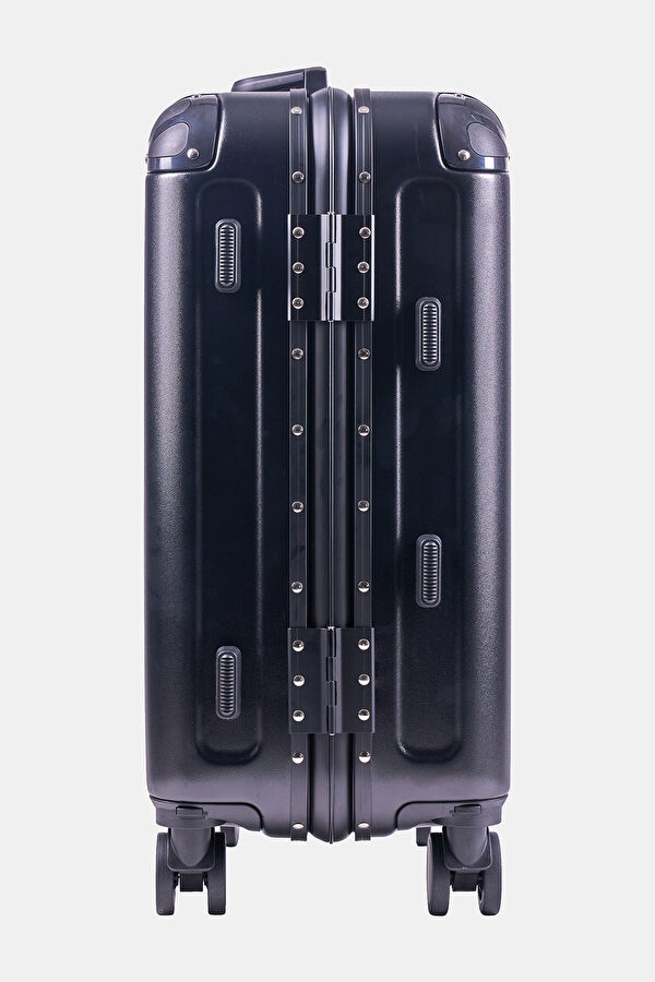 Glint LED Screen Suitcase with 10,000mAh Powerbank Gift 3