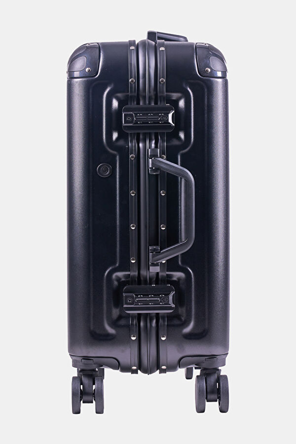 Glint LED Screen Suitcase with 10,000mAh Powerbank Gift 9