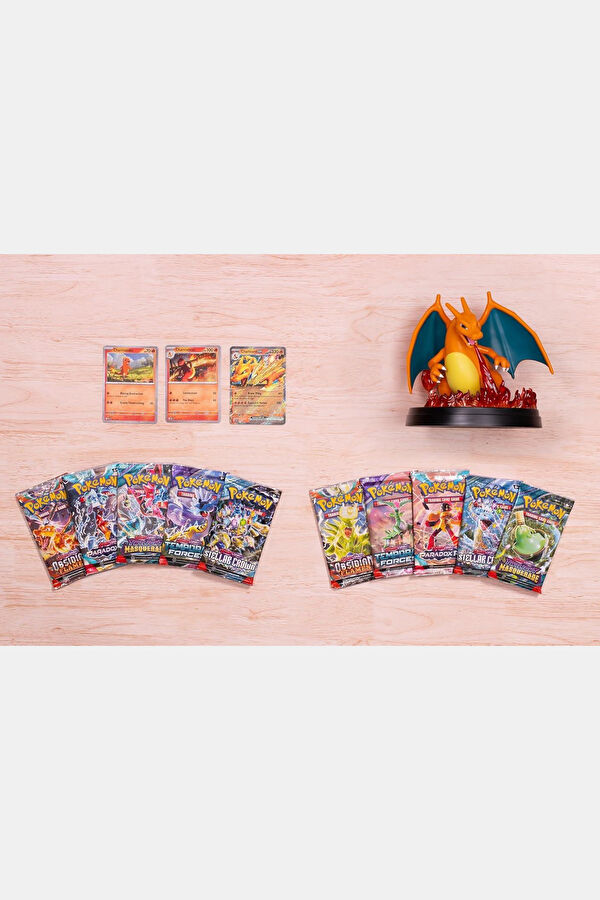 Pokémon TCG: Charizard Ex Super Premium Collection 5