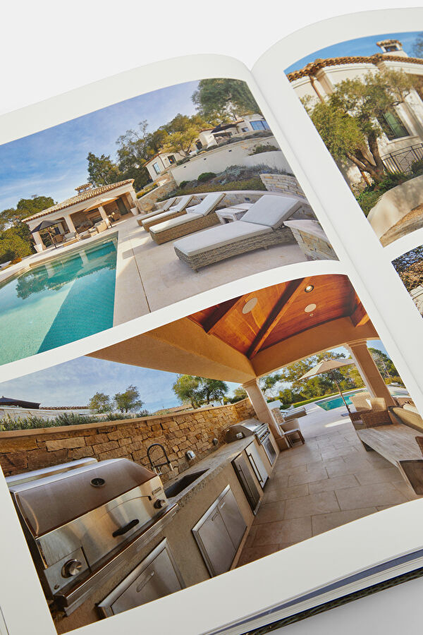 Mediterranean Living 8