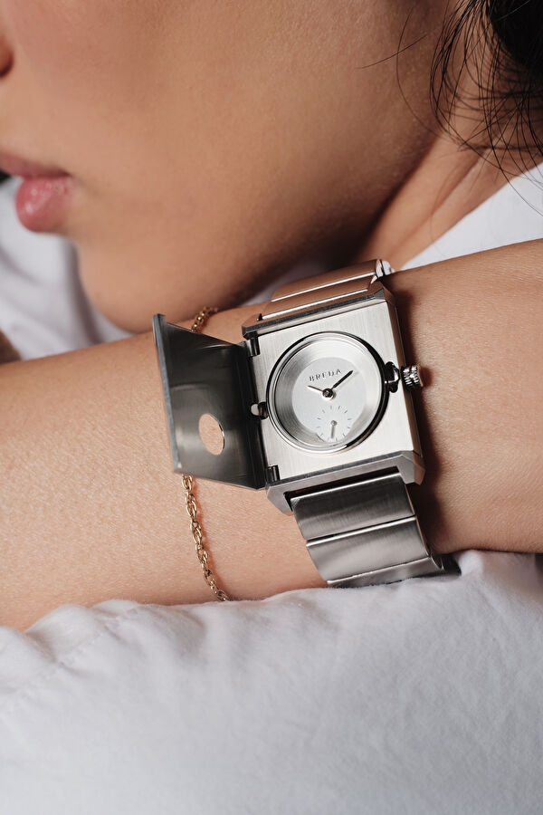 1759b Pulse Locket Kol Saati 9