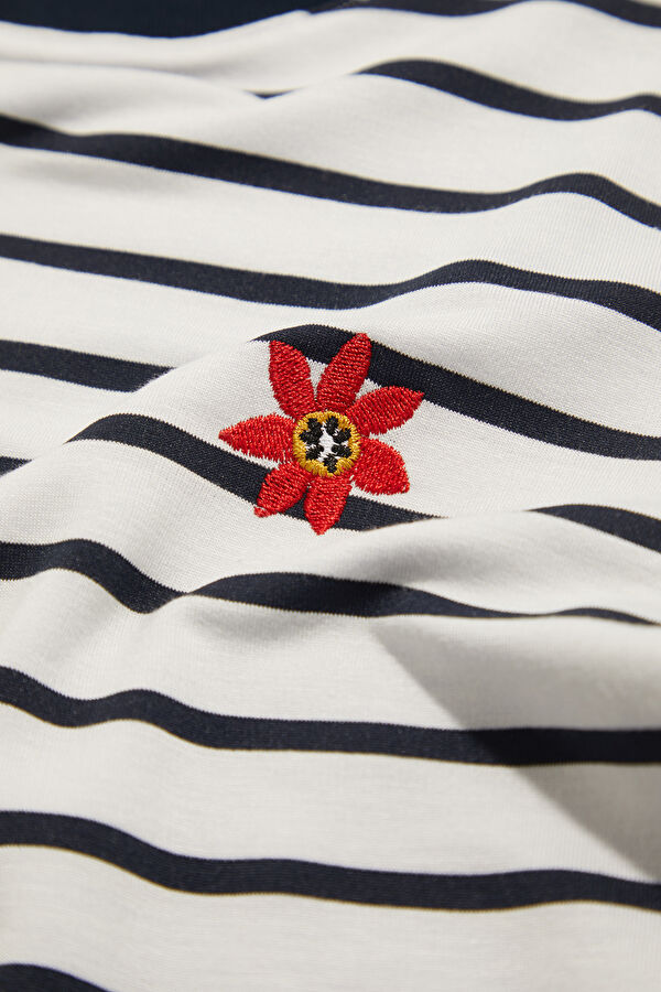 Navy Blue Crew Neck Striped Women's T-Shirt 4