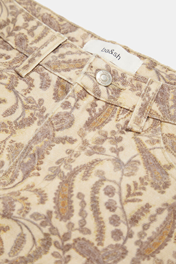 Ecru Patterned Women's Shorts 3
