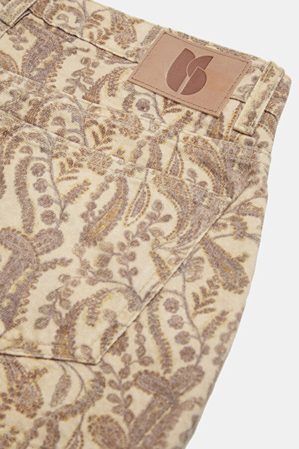 Ecru Patterned Women's Shorts 5