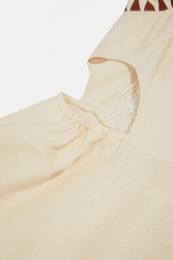 Cream Patterned Women's Dress 4