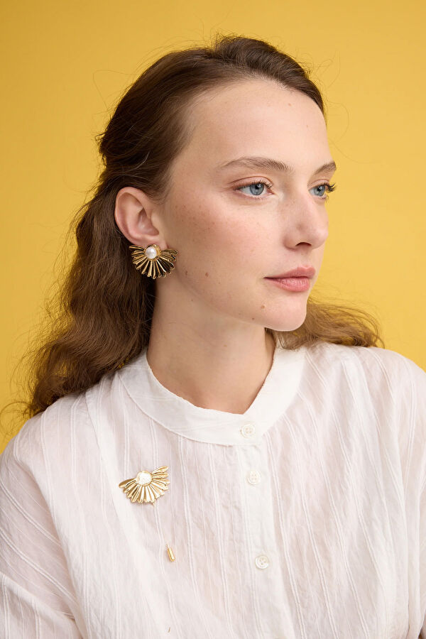 Gold Plated Brooch 2