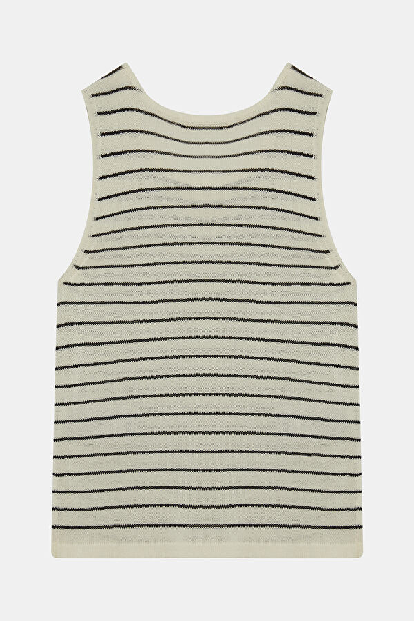 Cream Sleeveless Blouse for Women 2
