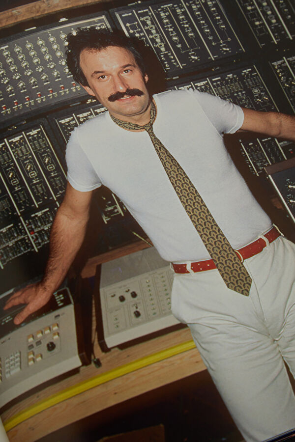 A Night at the Disco 8