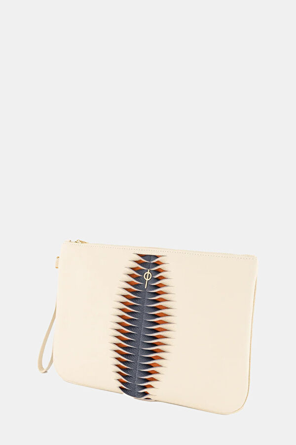 Hera Ecru Clutch