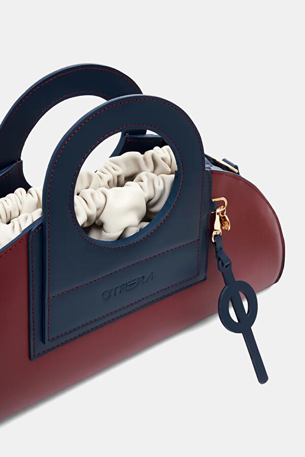 Red Straw Bag 3
