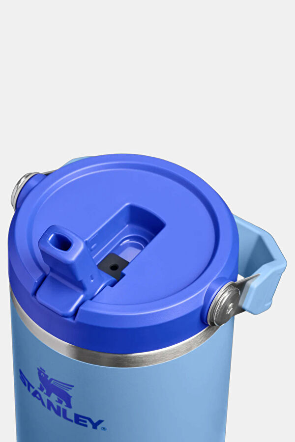 The IceFlow Flip Straw 2.0 Tumbler 0.89L / 30oz Blue Sky Thermos 3