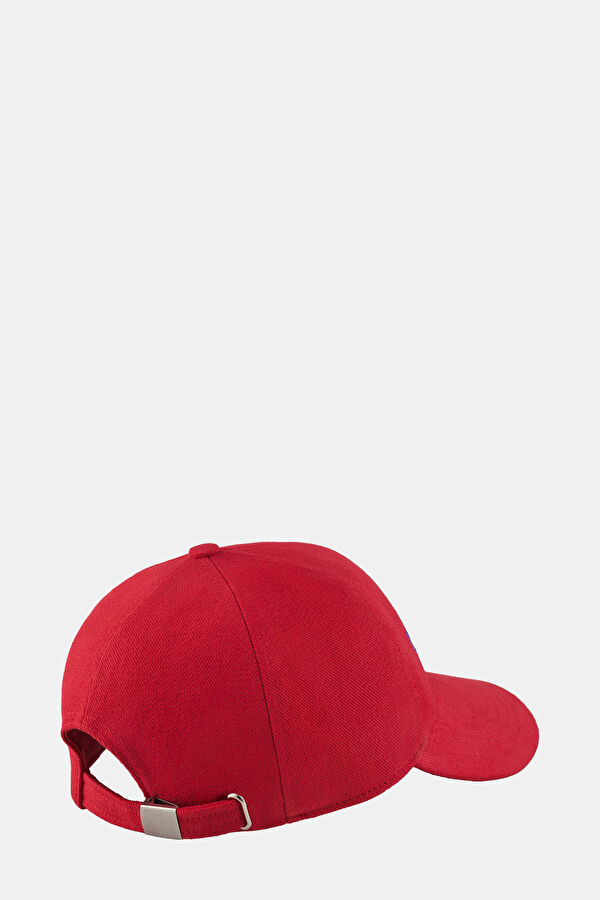 Red Hat 2
