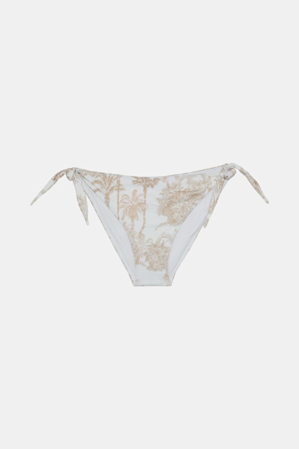 Beyaz Kadın Bikini Altı