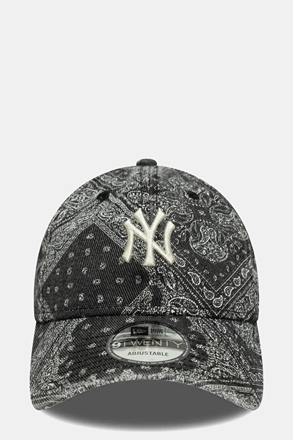 Washed Paisley 9Twenty New York Yankees Black Cap 2