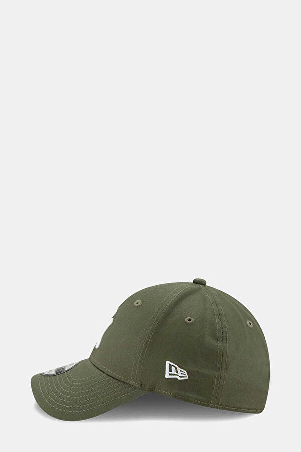 League Essential 940 New York Yankees Cap 4