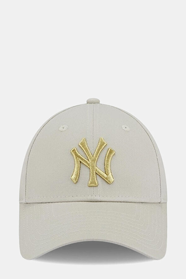 Wmns Metallic Logo 9Forty Neyyan Stnmtg Şapka 3