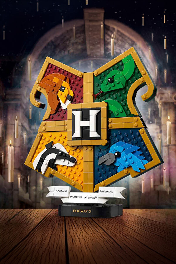 Harry Potter Hogwarts Bina Arması 76462 5