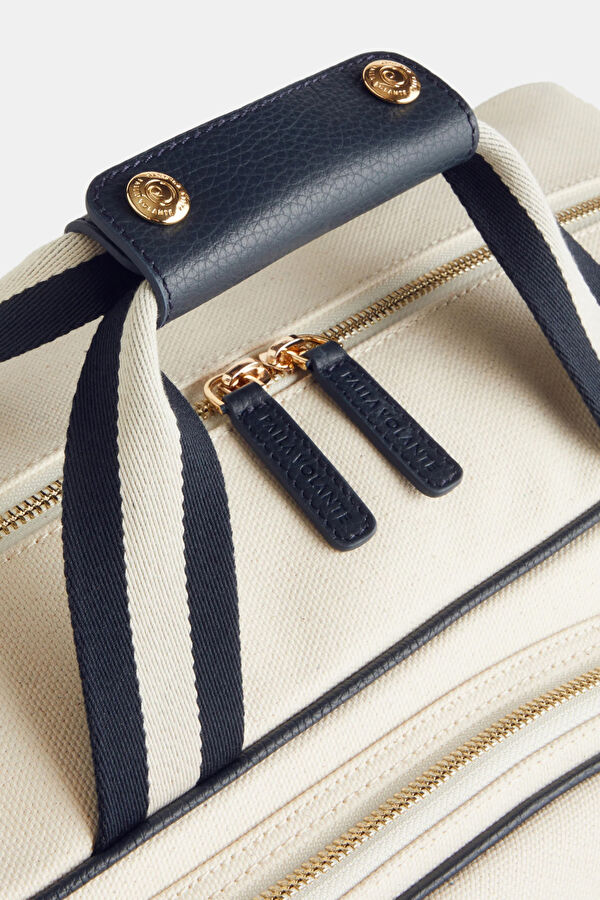 Cora Ecru Leather Bag 6